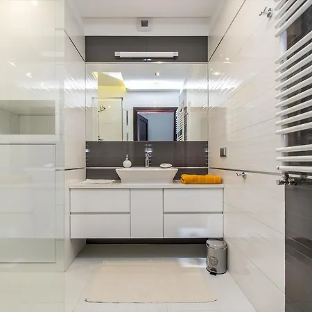 Landmark Apartman *