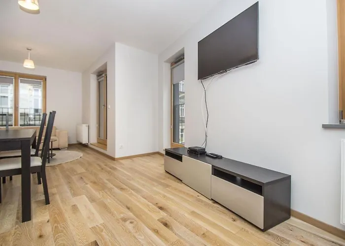 Apartment Landmark *