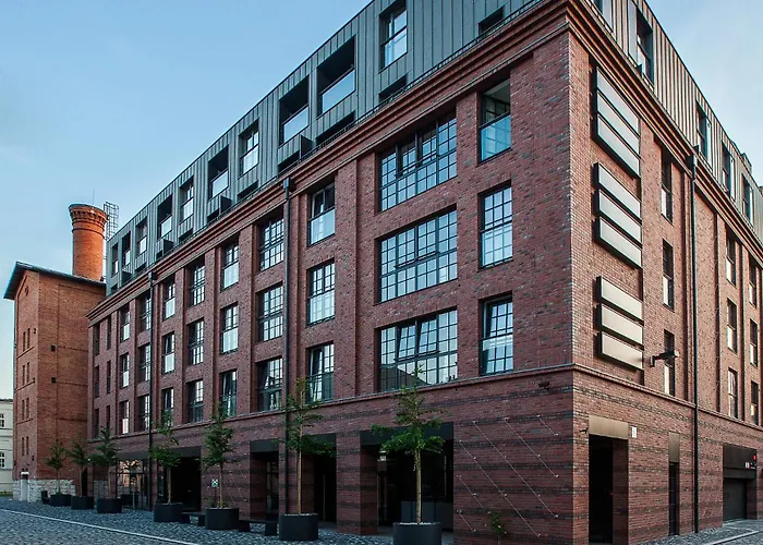 Apartment Landmark *